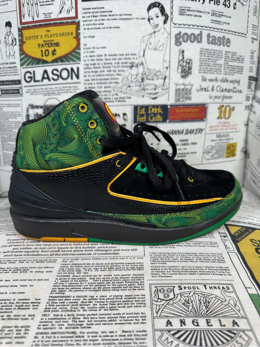 Nike Air Jordan 2 Doernbecher 2007 318304-071 Men Size 8.5 With Box Plus Card